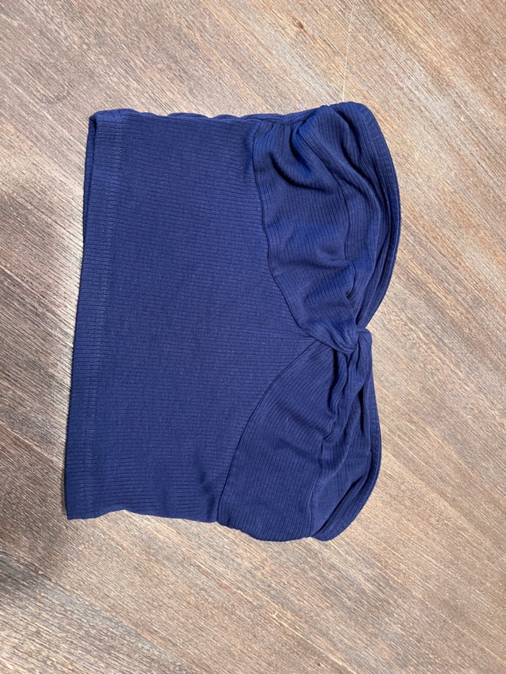Two Cropped Tube Tops - Picture 2 of 5